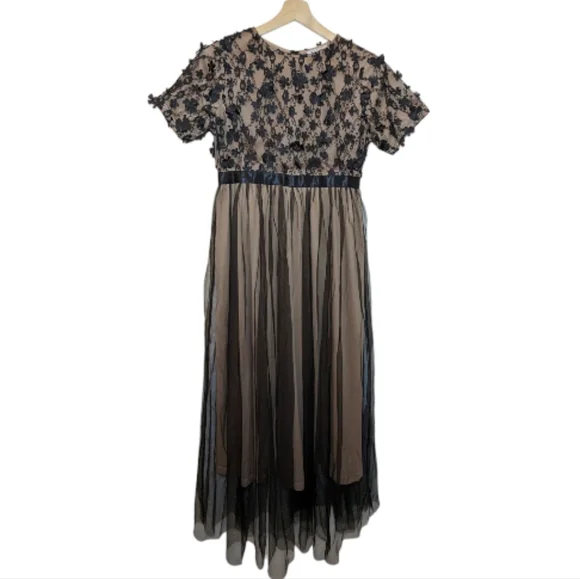 chinese dress ladies Petal and Pup Women's Tanala Maxi Dress main image 0